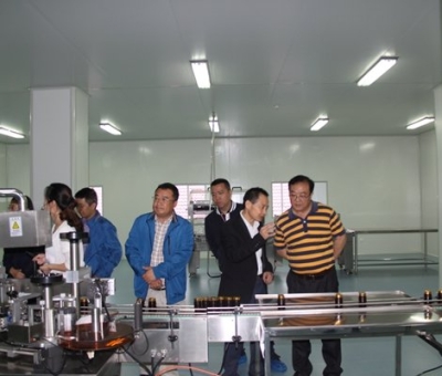 贊比亞江西商會商務(wù)考察團(tuán)蒞臨仙客來公司考察